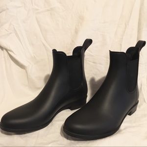 J. Crew Matte Black Chelsea Rain Boot